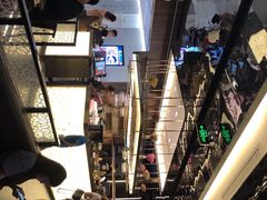-捞王锅物料理(上海世茂广场店)