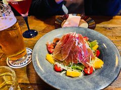 -SISTERS BAR RESTAURANT川意酒馆(嘉善老市H楼店)