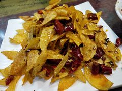 -扒虾小妹儿麻辣海鲜(宏图街店)