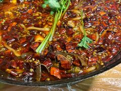 -鸿顺老铁锅美蛙鱼府(解放碑店)