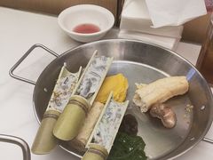 -捞小鲜虾滑海鲜自助火锅(嵊州吾悦店)