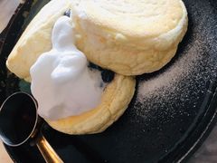 黑糖珍珠奶油热香饼-The Rug Cafe(王府中环店)