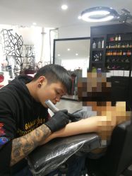 点击看大图 -龙之吻专业刺青·手工耳洞·纹身去色
