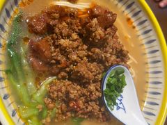 -辣肉面大王(天平路店)