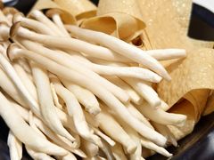 -呷哺呷哺(融创茂店)