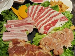 -木槿花韩式炭烤·熟成肉工坊(孙文东路店)