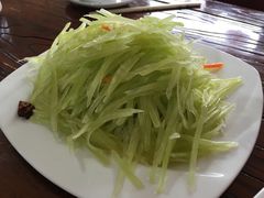 -溢心园香河肉饼总店