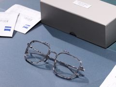 -目艮眼镜SHOWROOM(品牌集合店)