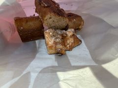 -好利来(上海长宁龙之梦店)