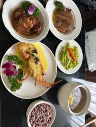 -臻康乃馨月子中心(凯宾斯基店)