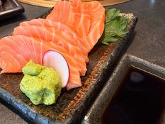 -铭牛烧肉·和牛海鲜自助(高新月牙湖店)