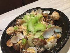 -阿楷·二十年烧烤宵夜·渔家小寨(达明店)