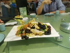 -桃子餐厅·天津菜(王顶堤总店)