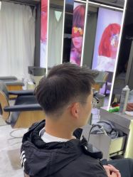 -藤野造型烫发染发