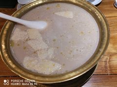 -蒙艾里民族传统菜蒙餐