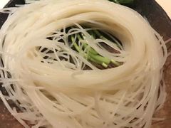 -余欢领鲜火锅(新街口店)