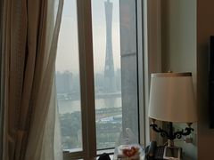 -广州富力丽思卡尔顿酒店