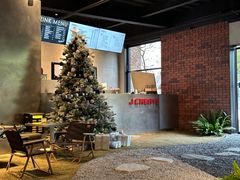 -J Create城市露营咖啡·简餐·宠物(上海动物园店)