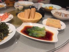 -有喜胶东小馆(太申祥和店)