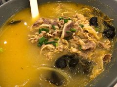 酸菜肥牛-鹿港小镇(黄金店)