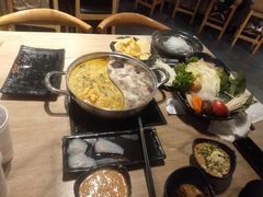 -呷哺呷哺(新世界百货望京店)