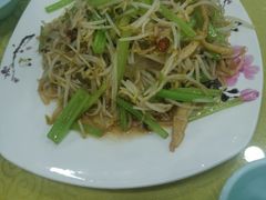 老济南炒合菜-春水锅贴·传统鲁菜(大明湖店)