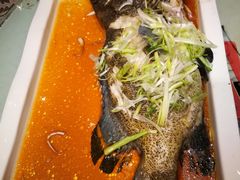 -鸿星海鲜酒家(格兰中心店)