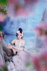 -九月鹰飞汉服摄影工作室