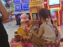 -爱玩嘉年华(龙湖源著天街店)