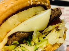 -The Habit Burger Grill 哈比特汉堡(爱琴海店)