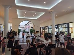 -佛罗伦萨小镇广佛名品奥特莱斯(疏港路店)