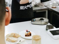 芝士蛋糕-二里咖啡(上堡公寓店)