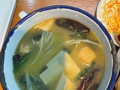 -喝丢一只鞋海鲜烧烤·海肠捞饭(市场店)