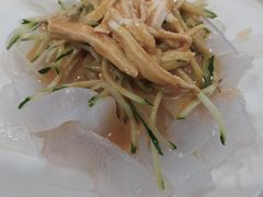 鸡丝粉皮-翡翠拉面小笼包(机场DFS店)