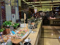-大中华希尔顿酒店-念自助餐·嗨啤·小龙虾