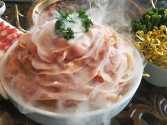 -小天鹅火锅·一线江景洪鼎旗舰店(洪崖洞店)