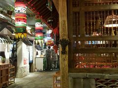 -老牌坊云南鱼豆花火锅(嵩山店)