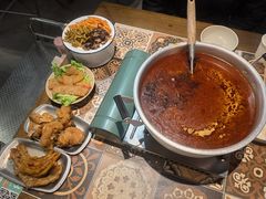 -顶上头•螺蛳粉火锅(德思勤复地星光店)