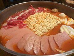 -辛明堂洞韩式芝士年糕火锅(万达店)