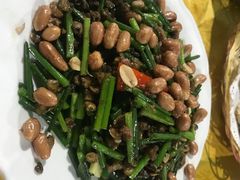 韭菜炒蚬肉-菠菜美食