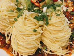 鸡丝凉面-嫩芽·重庆菜馆(十八梯露台观景店)