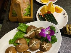 -菌自在·云南野生菌火锅(长安万达店)