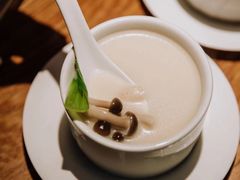 -渝半城经典川粤菜(重庆天地店)