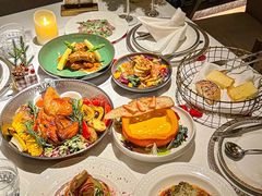 -Mogul Eatery·大亨餐酒馆