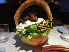 -捞神汤物料理(正大广场店)