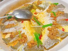 -炆艺乳鸽·煲仔饭大排档(望京来广营店)