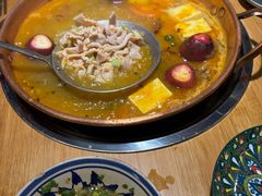 -洱火云南酸菜牛肉火锅(石景山当代商城店)