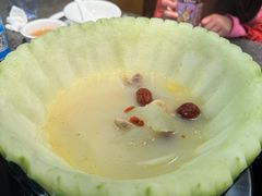 -野迹·石橄榄鸡·烧烤(新洲店)
