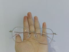 -罗伯特眼镜·蔡司官方授权(罗湖国贸店)