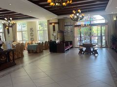 -起士林西餐厅(东经路店)